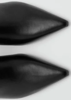 Ankle boots with block heel