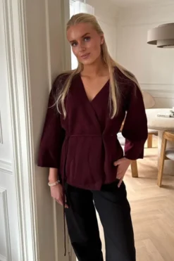 AnneIC Cardigan