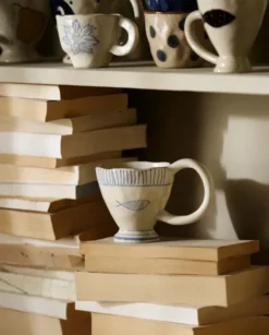 Atelier FORMA - LIRA cup w. handle