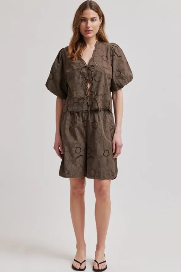 Avrille Blouse