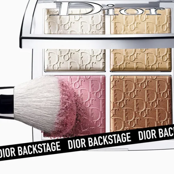 Backstage Blush brush