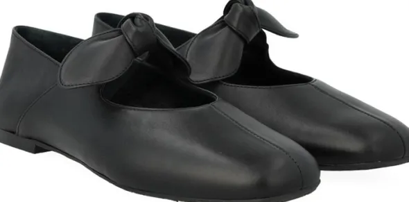 Ballerina med elastisk dekorativ sløjfedetalje