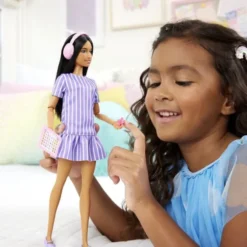 Barbie Fashionista Doll S