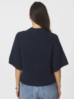 Benuta Fluffy Knit Cardigan