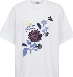 Best Botanic Tee