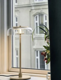 Blossi Table, nordic gold / clear
