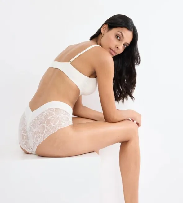 Body Make-Up Illusion Lace Shorty