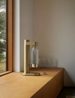 Brus kolsyremaskin brushed brass
