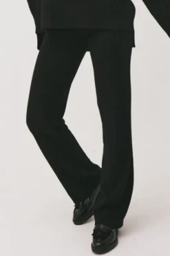 Classic 8 - 100% Cashmere