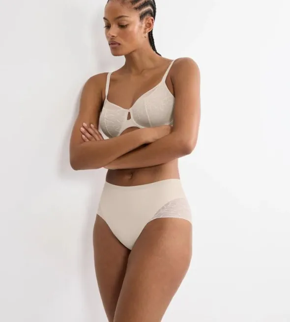 Comfort Contour Maxi
