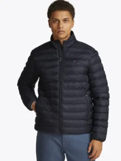 CORE PACKABLE RECYCLED JACKET