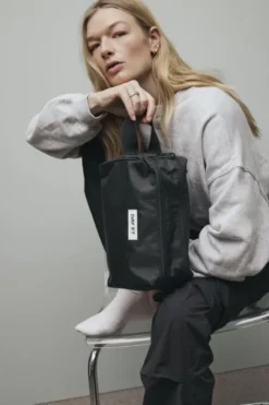 Day Gweneth RE-S Washbag L