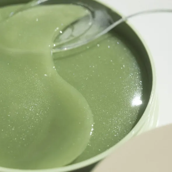 DetoxifEYE - Smoothing patches for the eyes