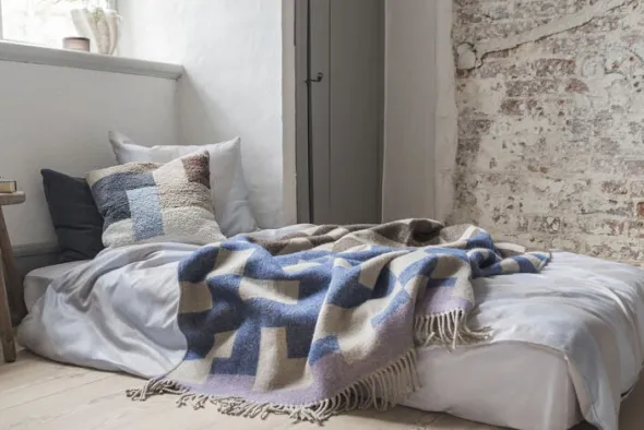 DIAGONAL bed set