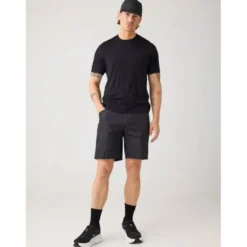 Dynamic wool t-shirt