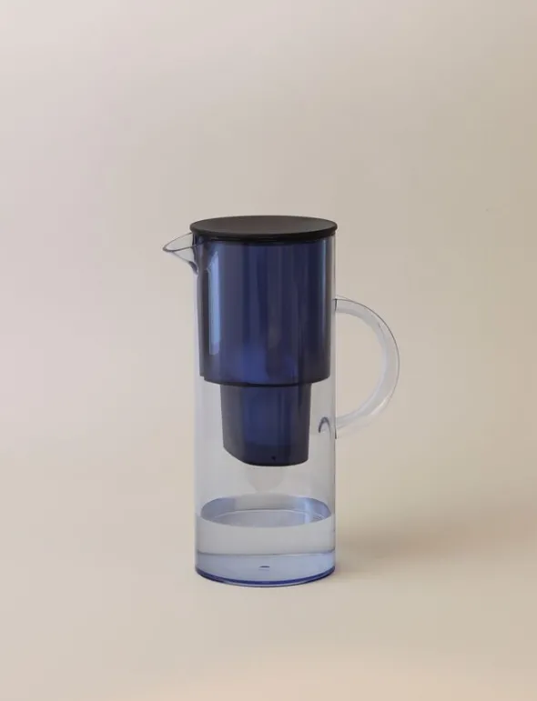EM77 kanna med vattenfilter 2 l. blue