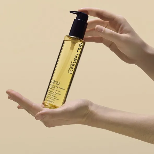 essence absolue nourishing protective hair oil