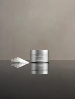 EXFOLIATING PEEL PADS
