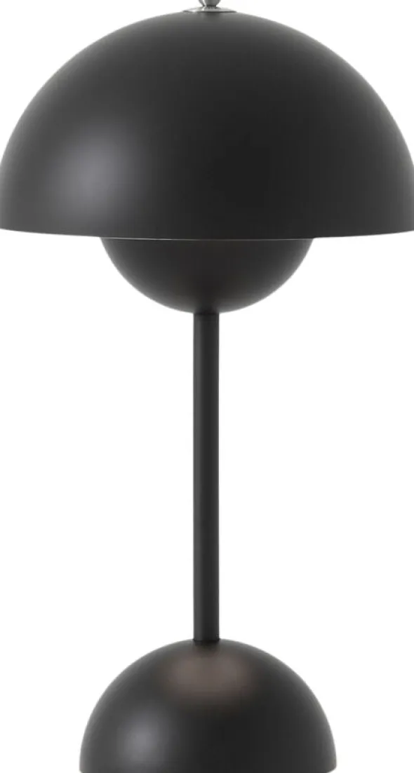Flowerpot VP9, Portable Lamp, Magnetic Charger