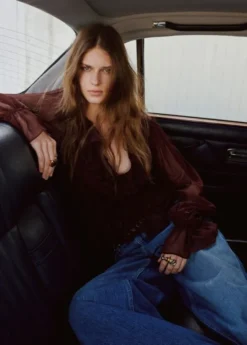 Fluid ruffled blouse