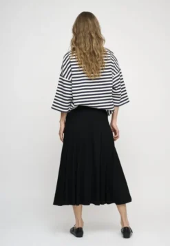 gracious skirt