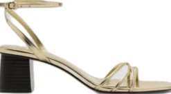 Heeled sandals with straps