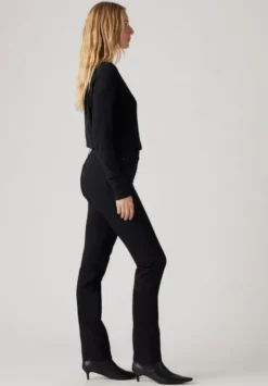 724 High Rise Straight Jeans