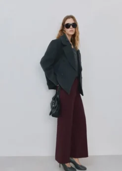 High-waisted wide leg jeans with st