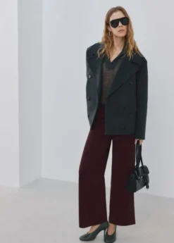 High-waisted wide leg jeans with st