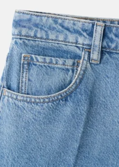 High-waist straight-fit denim short