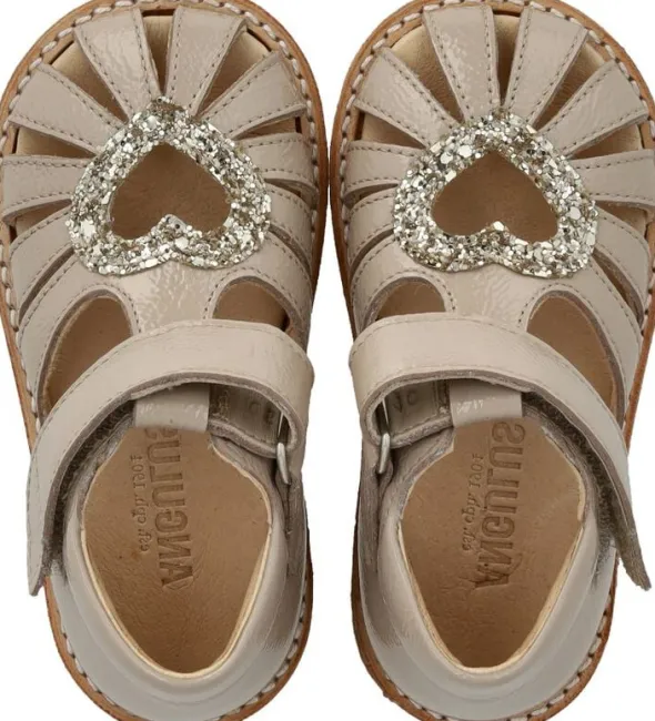 Hjertesandal med glitter og velcrolukning