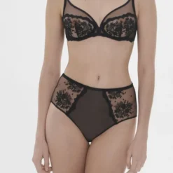 INTRIGUE Retro brief