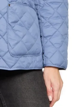 Jacke Watte