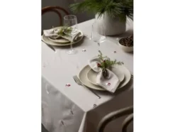 Julbordsduk dia180 Christmas Hearts Embroidery Rose