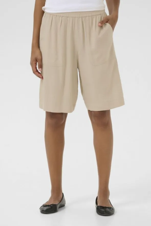 KAmilia Shorts