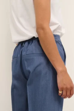 KAsakura HW Cropped Pants