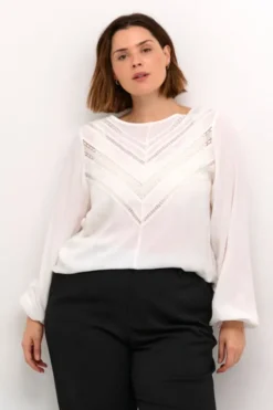 KCelina Blouse