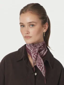 Kinessa Paisley Scarf