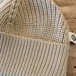Knit chunky beanie
