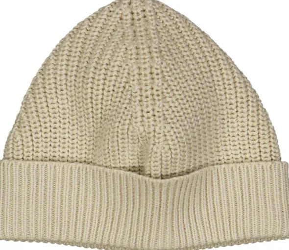 Knit chunky beanie