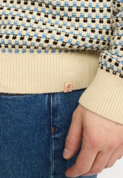 Knitwear