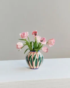 La Pittura Vase - H20 - Omi