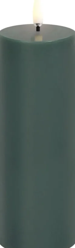 LED pillar candle, Pine green, Smooth, 5,8x15,2 cm