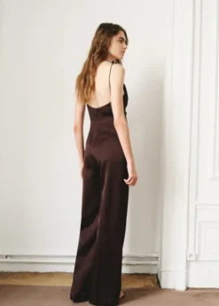 Long jumpsuit with V-neck