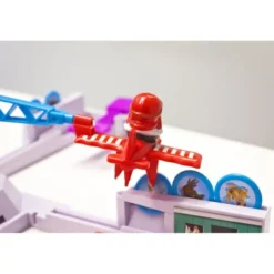 Looping Louie