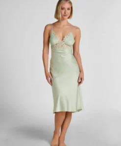 Malou Slipdress