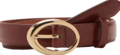 Oval buckle belt