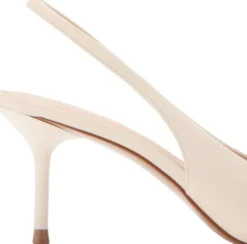 Patent heeled shoes