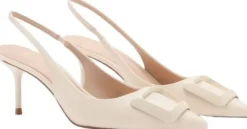 Patent heeled shoes