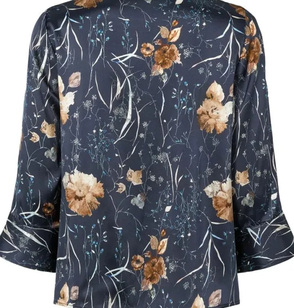 2009PBOEtta blouse